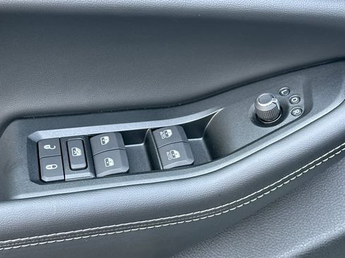 New 2026 Jeep Grand Cherokee L 4WD image 13