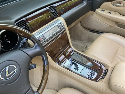 Used 2008 Lexus SC 430 Convertible RWD image 23