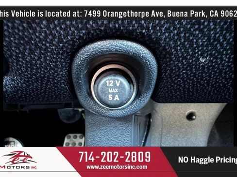 Used 2013 smart fortwo pure RWD image 28