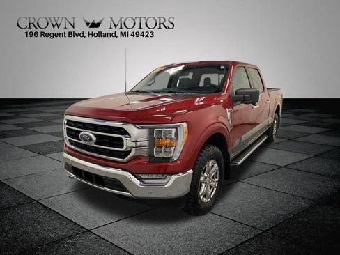 Used 2022 Ford F150 XLT w/ Equipment Group 302A High AWD/4WD image 3