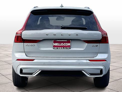 New 2026 Volvo XC60 B5 Ultra w/ Protection Package Premier image 6