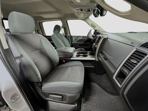 Used 2017 RAM 2500 Big Horn image 30