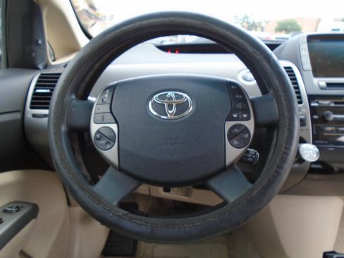 Used 2004 Toyota Prius FWD image 15