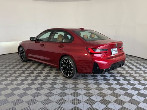 Used 2026 BMW 330i Sedan w/ M Sport Package RWD image 3