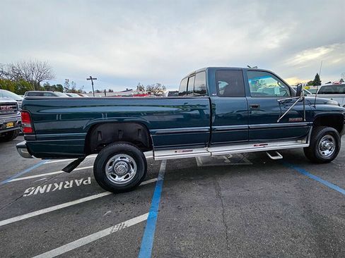 Used 1998 Dodge Ram 2500 Truck 4x4 Club Cab image 8