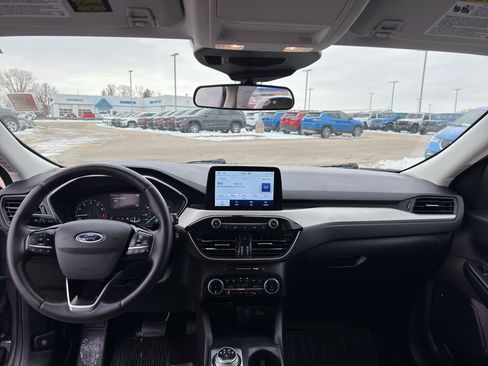 Used 2022 Ford Escape SE w/ Convenience Package image 29