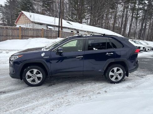 Used 2019 Toyota RAV4 Limited w/ Limited Grade Weather Package image 4