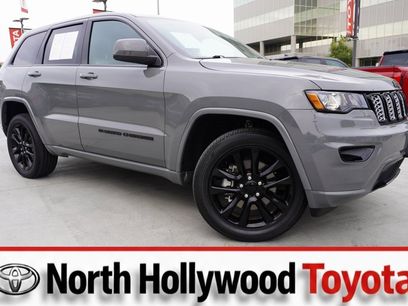 Used 2022 Jeep Grand Cherokee Laredo X