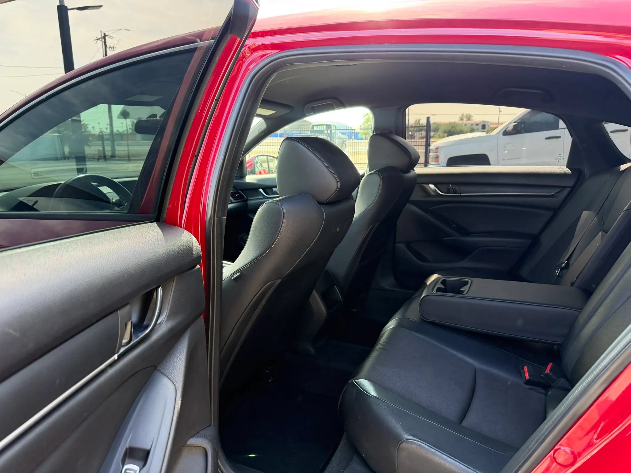 Used 2018 Honda Accord Sport image 21