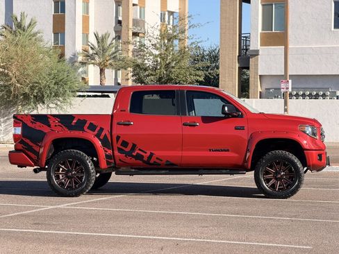 Used 2020 Toyota Tundra SR5 w/ SR5 Upgrade Package AWD/4WD image 3