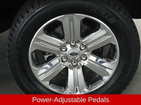 Used 2020 Ford F150 XLT w/ Equipment Group 302A Luxury image 11