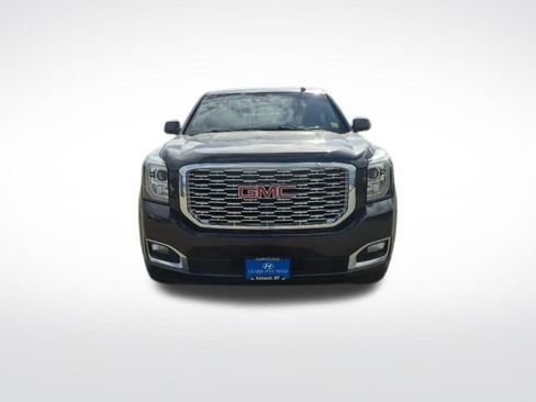 Used 2018 GMC Yukon Denali w/ Denali Ultimate Package AWD/4WD image 2