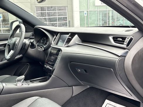 Used 2022 INFINITI QX50 Luxe w/ Appearance Package image 22