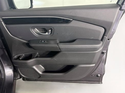 Used 2024 Honda Pilot EX-L image 32