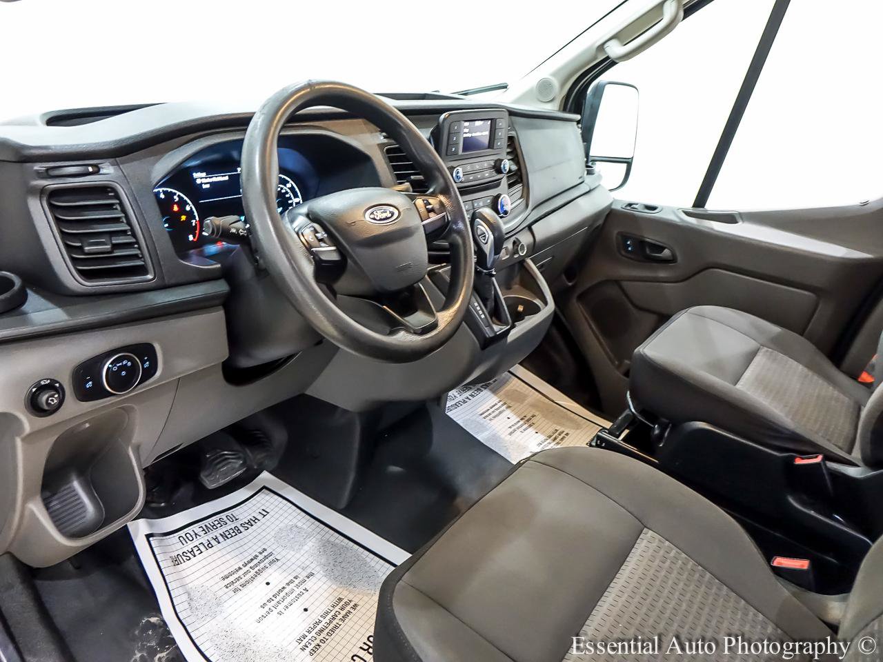 Used 2020 Ford Transit 250 148 High Roof Extended RWD image 8