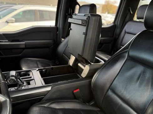 Certified 2022 Ford F150 XLT w/ Equipment Group 302A High image 30