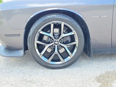 Used 2020 Dodge Challenger R/T RWD image 6