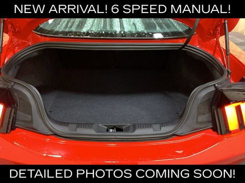 Used 2025 Ford Mustang GT RWD image 16