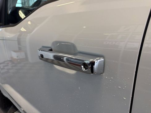 Used 2023 Ford F150 XLT w/ Equipment Group 302A High image 10