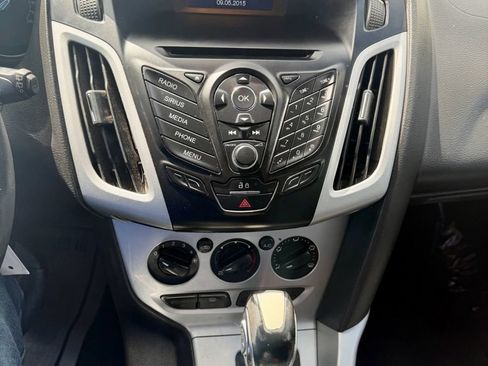 Used 2014 Ford Focus SE w/ Equipment Group 201A FWD image 33