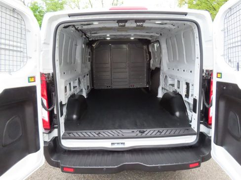 Used 2019 Ford Transit 250 148 Low Roof RWD image 18