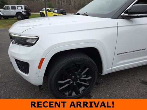 Used 2023 Jeep Grand Cherokee Overland w/ Luxury Tech Group IV image 38