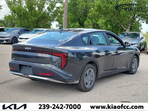 New 2026 Kia K4 FWD image 6