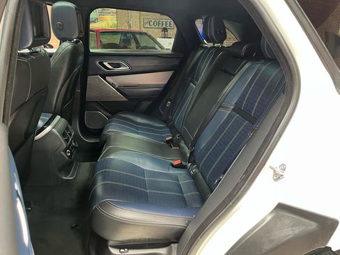 Used 2018 Land Rover Range Rover Velar R-Dynamic SE AWD/4WD image 25