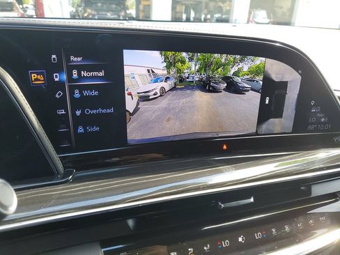 Used 2023 Cadillac Escalade Sport w/ LPO, Floor Liner Package AWD/4WD image 26