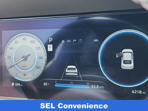 Certified 2025 Hyundai Elantra SEL FWD image 22