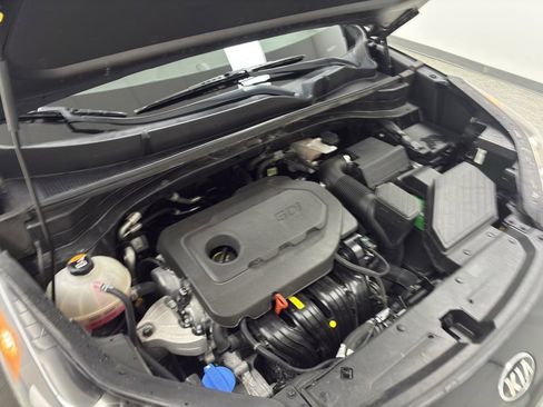 Used 2022 Kia Sportage LX image 60