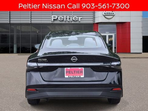 New 2026 Nissan Sentra SV w/ SV Convenience Package FWD image 4