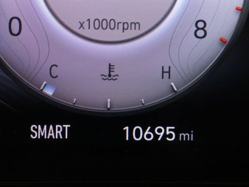 Certified 2024 Hyundai Santa Cruz Limited image 13