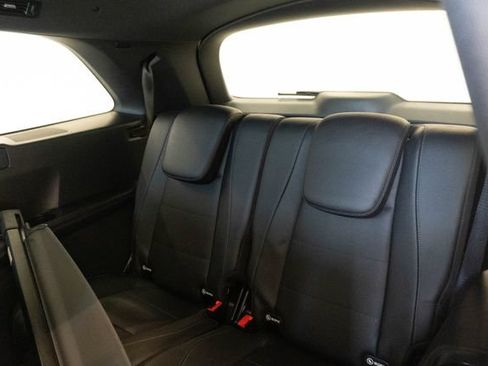 Used 2022 Mercedes-Benz GLS 450 4MATIC image 23