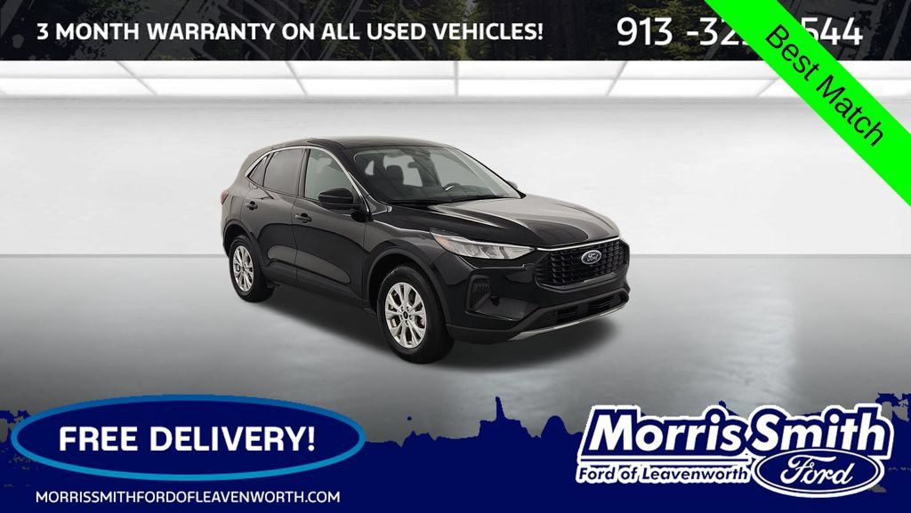 Used 2023 Ford Escape Active w/ Tech Pack #2 AWD/4WD image 1