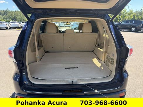 Used 2016 Toyota Highlander XLE AWD/4WD image 27