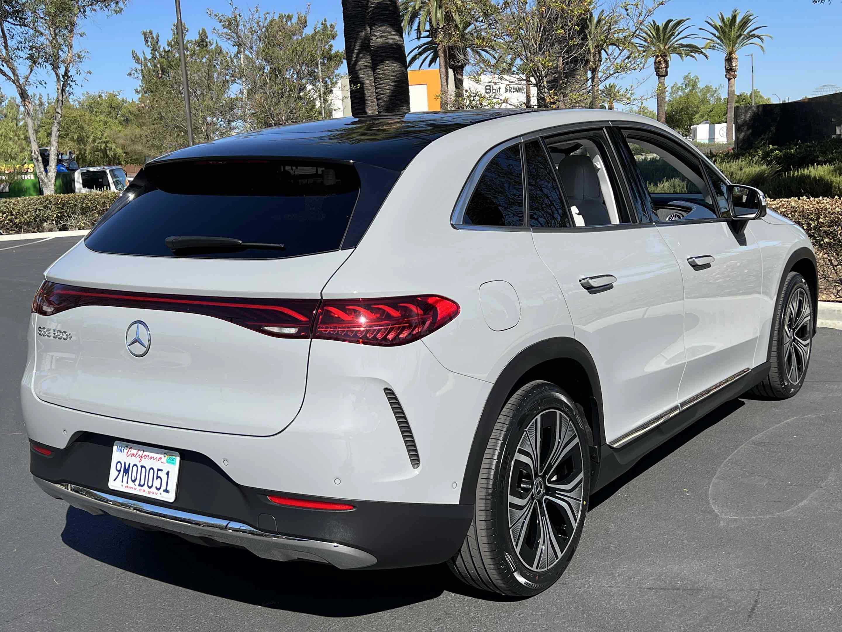 Used 2024 Mercedes-Benz EQE 350+ SUV image 24