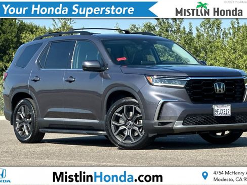 Certified 2023 Honda Pilot Elite image 1