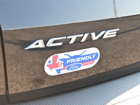 New 2026 Ford Escape Active image 7