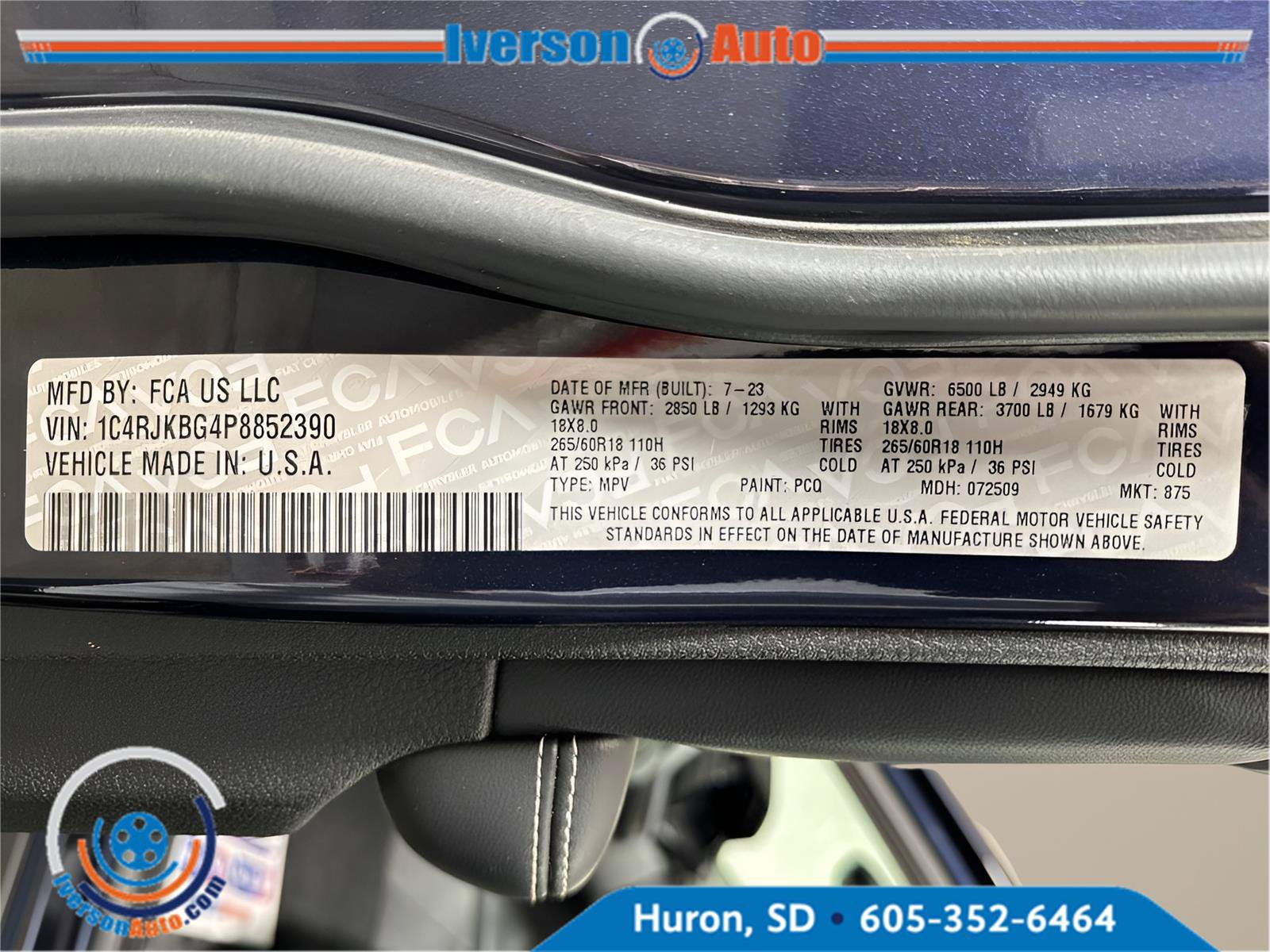 Used 2023 Jeep Grand Cherokee L Limited AWD/4WD image 19