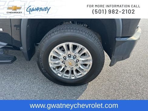 Used 2022 Chevrolet Silverado 2500 High Country image 16