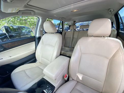 Used 2017 Subaru Outback 2.5i Limited AWD/4WD image 14