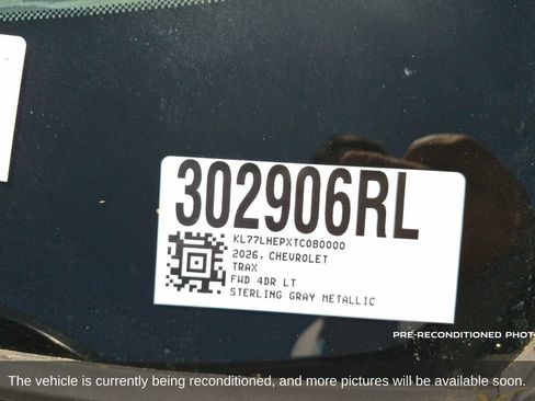 Used 2026 Chevrolet Trax LT w/ Driver Confidence Package FWD image 19