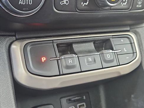 Used 2023 GMC Acadia Denali w/ Denali Ultimate Package AWD/4WD image 12