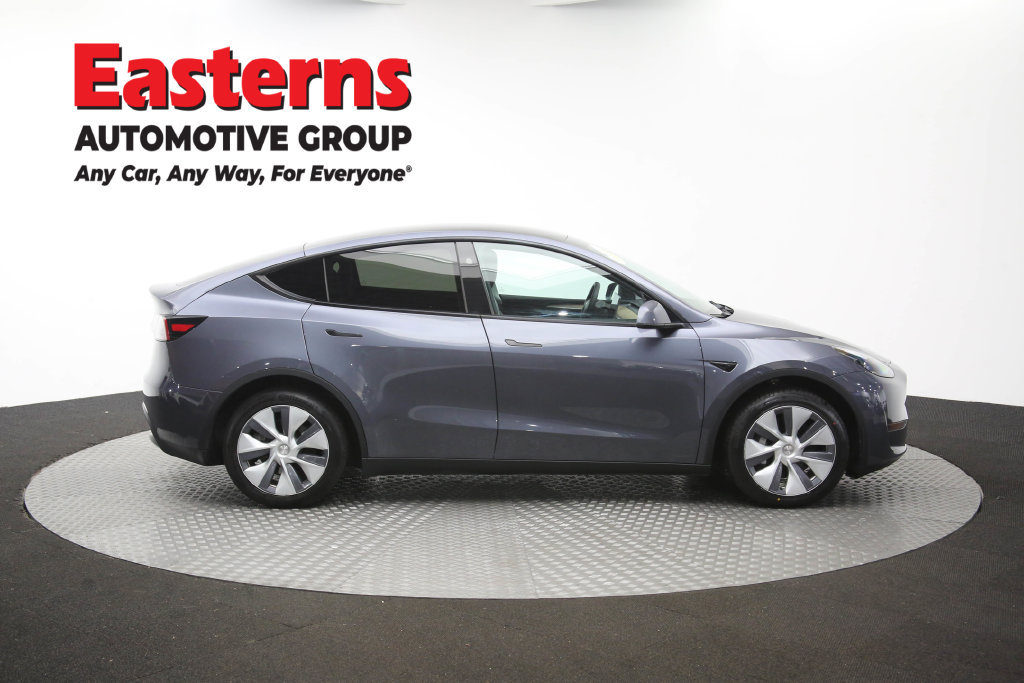 Used 2023 Tesla Model Y Long Range AWD/4WD image 41