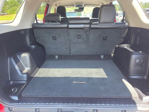 Used 2020 Toyota 4Runner SR5 Premium RWD image 16