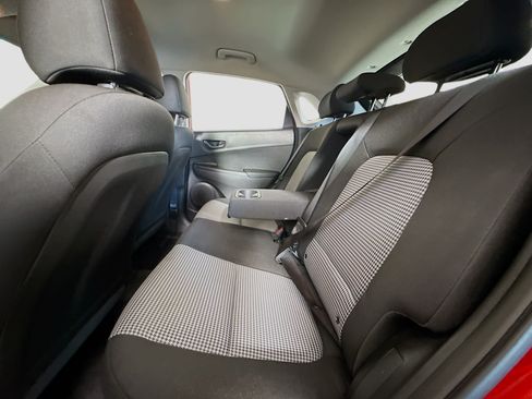 Used 2022 Hyundai Kona SE FWD image 24