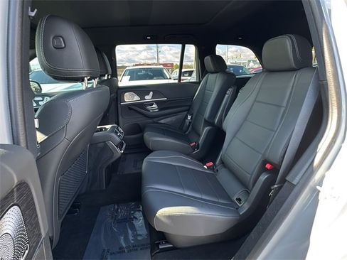 Certified 2025 Mercedes-Benz GLS 450 4MATIC image 13
