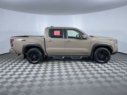 Certified 2023 Nissan Frontier PRO-4X w/ Pro Convenience Package AWD/4WD image 10