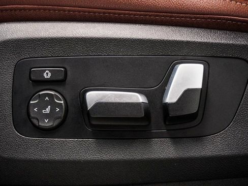 Used 2021 BMW X5 xDrive45e w/ Premium Package image 7